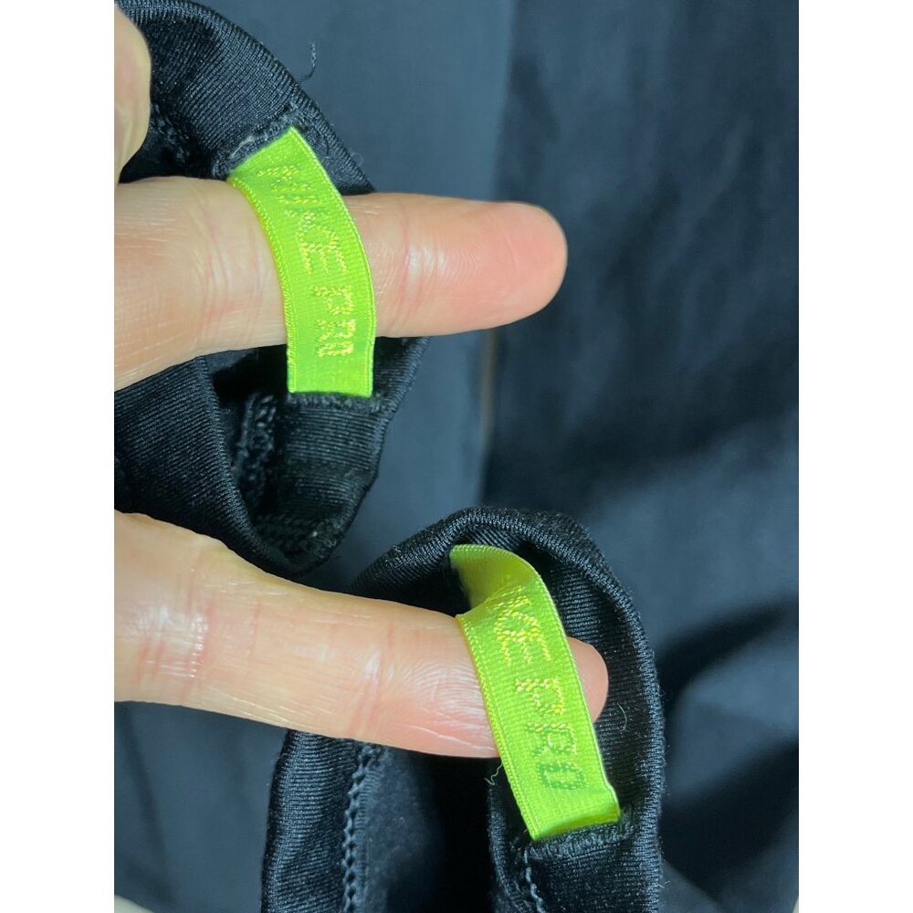 Nike Pro DriFIT Half Zip Shirt Athletic Sportswear Fitness Workout Black Women M - Picture 5 of 8